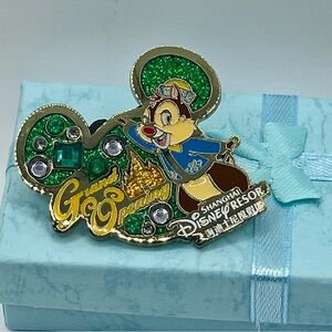 Disney Shanghai Resort Grand Opening Pin with Green and Gold Dale